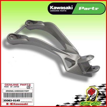 SUPPORTO PEDANA POSTERIORE DESTRA ORIGINALE KAWASAKI NINJA ZX-6RR 600 2005